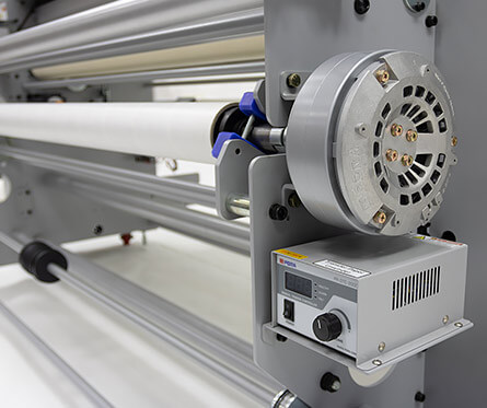 термопресс TitanJet RTX5 - Электронная система натяжения бумаги
с плавной регулировкой